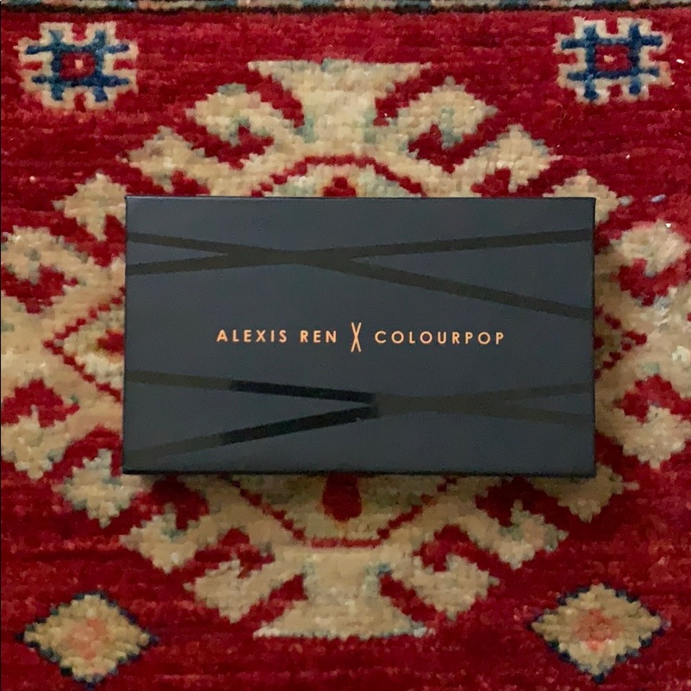 Alexis Ren x Colourpop duo